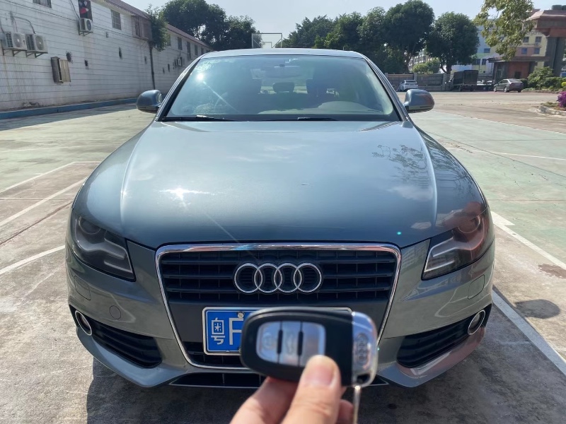 广州11年奥迪A4L1