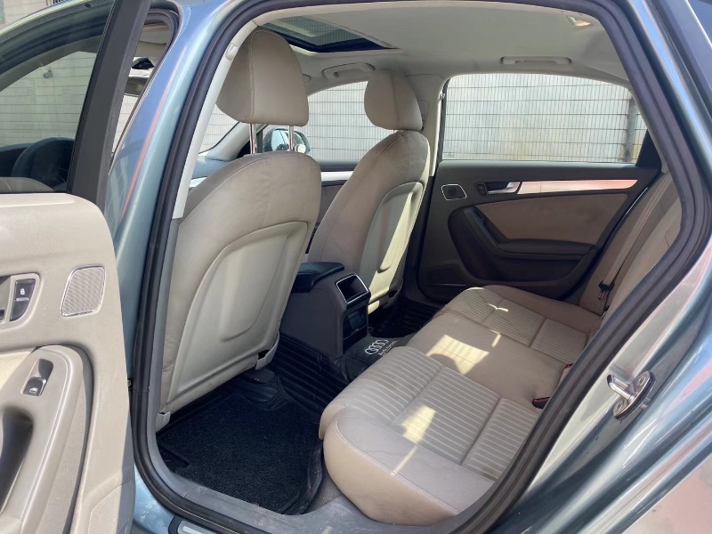 广州11年奥迪A4L8