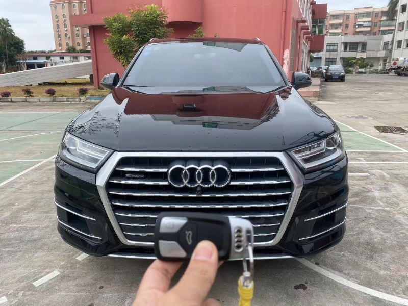 广州17年奥迪Q71