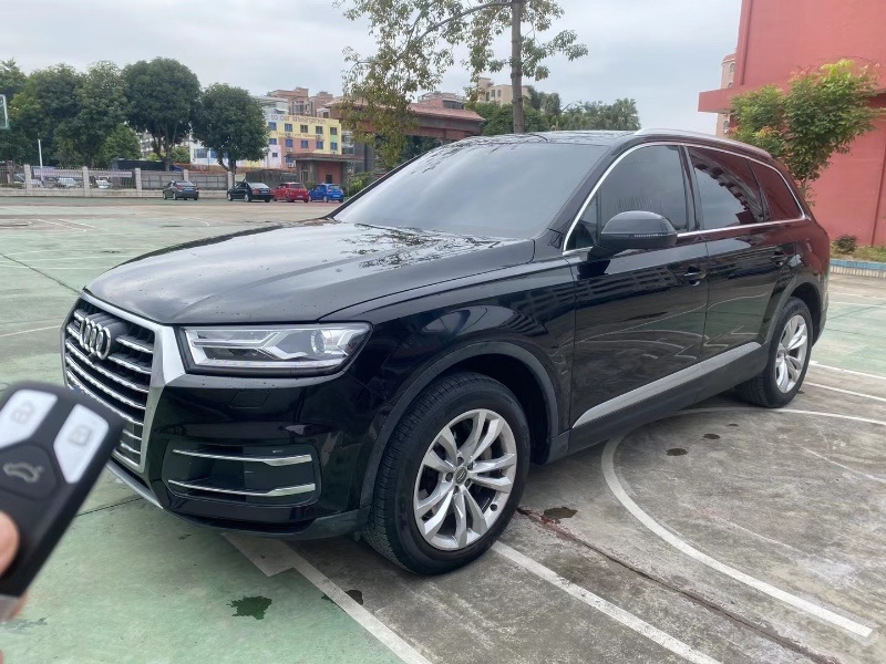 广州17年奥迪Q72