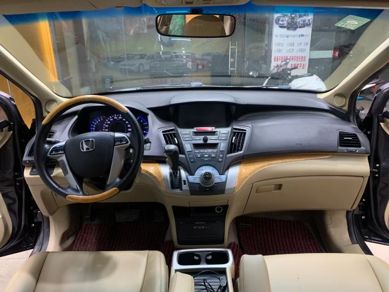 东莞11年本田奥德赛3