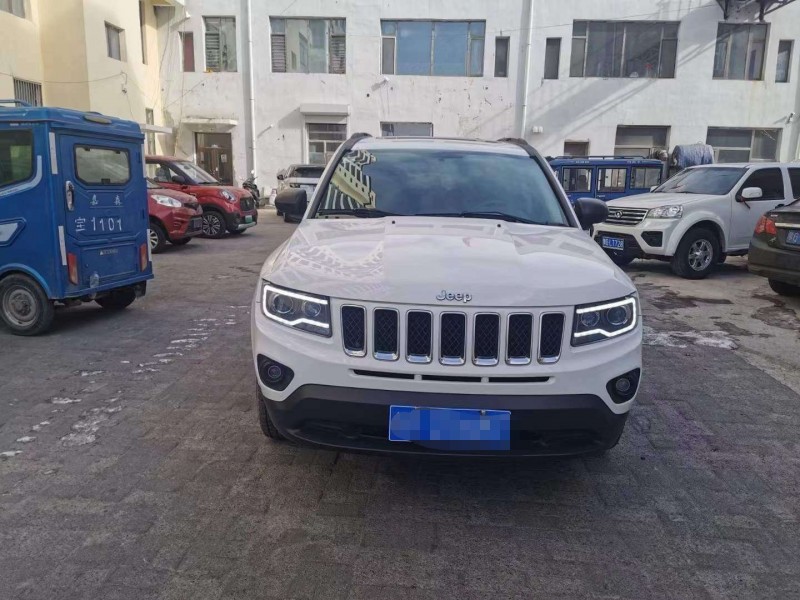 呼和浩特13年Jeep指南者5