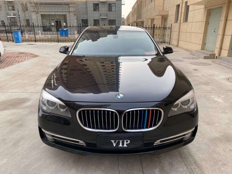 保定14年宝马7系1