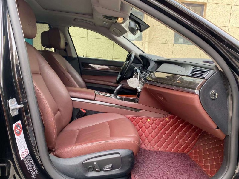 保定14年宝马7系6