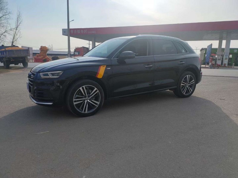 济宁20年奥迪Q57