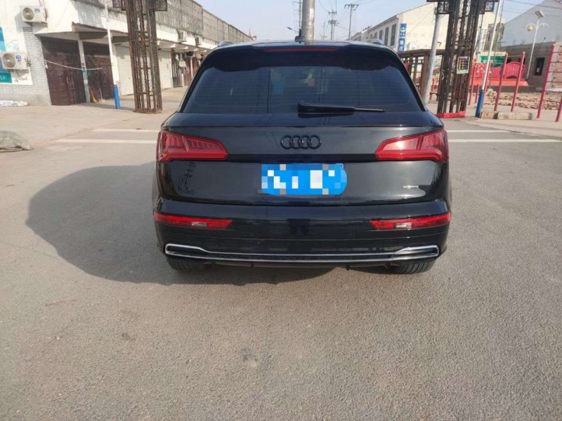 济宁20年奥迪Q59
