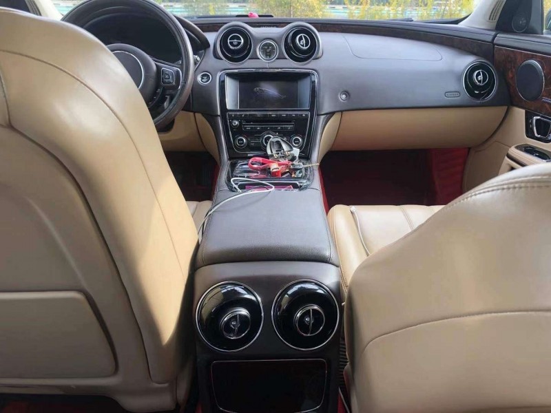 承德14年捷豹XJ2