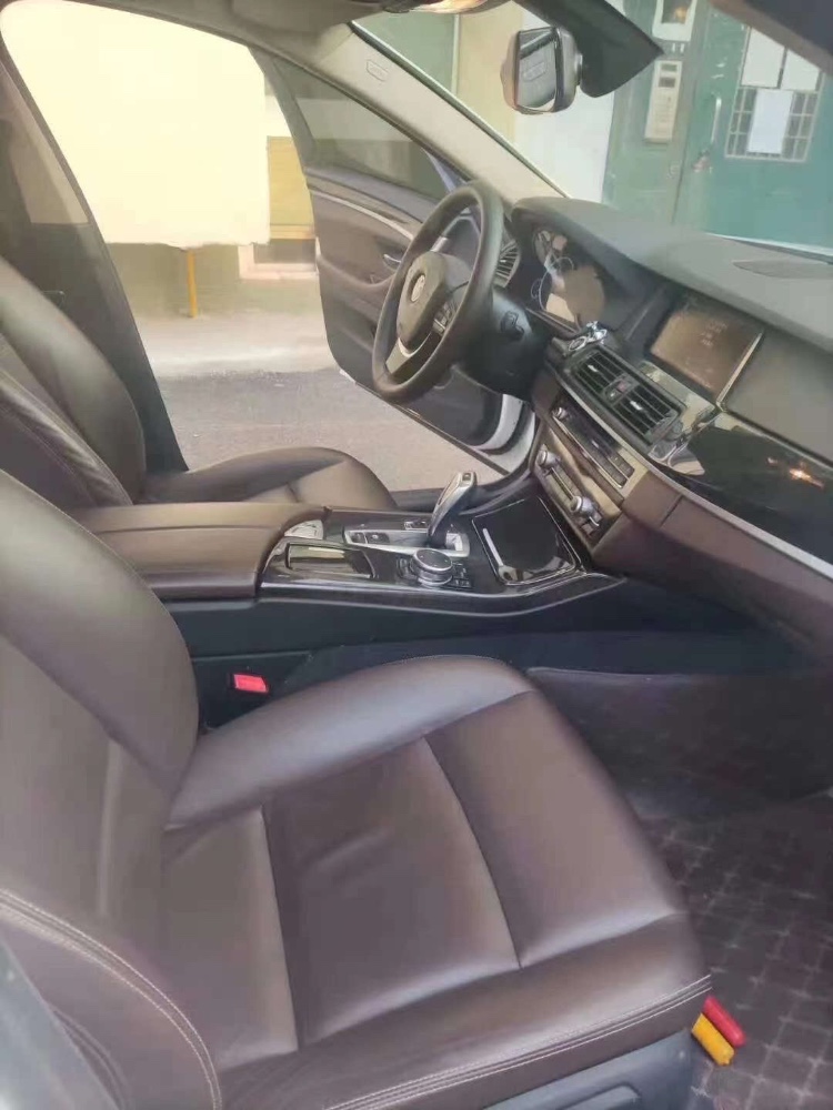 济南17年宝马5系5