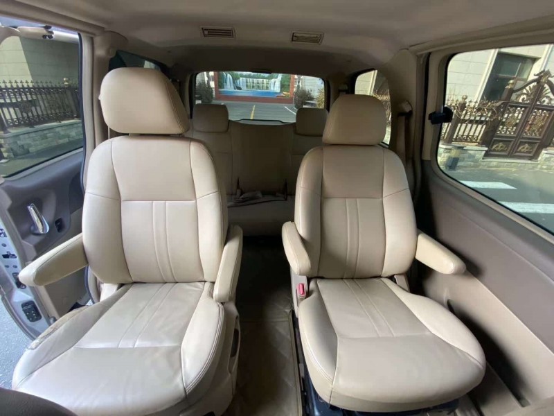 青岛11年别克GL85