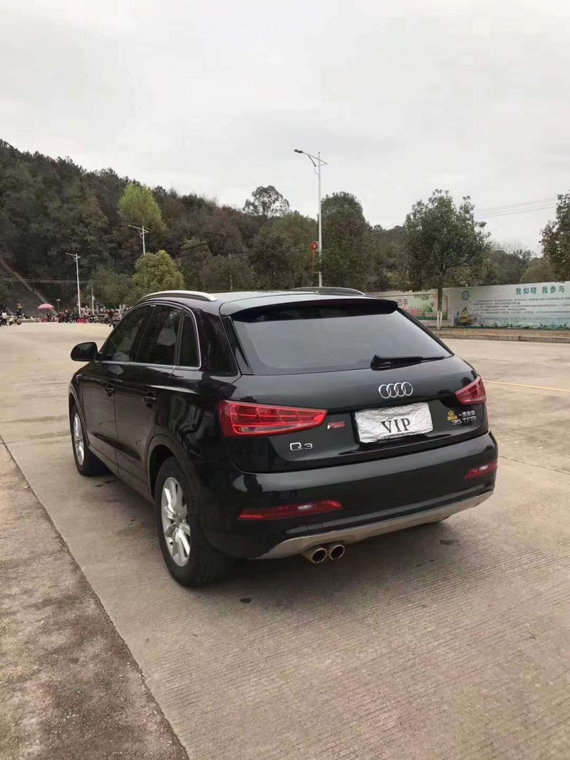 佛山13年奥迪Q38