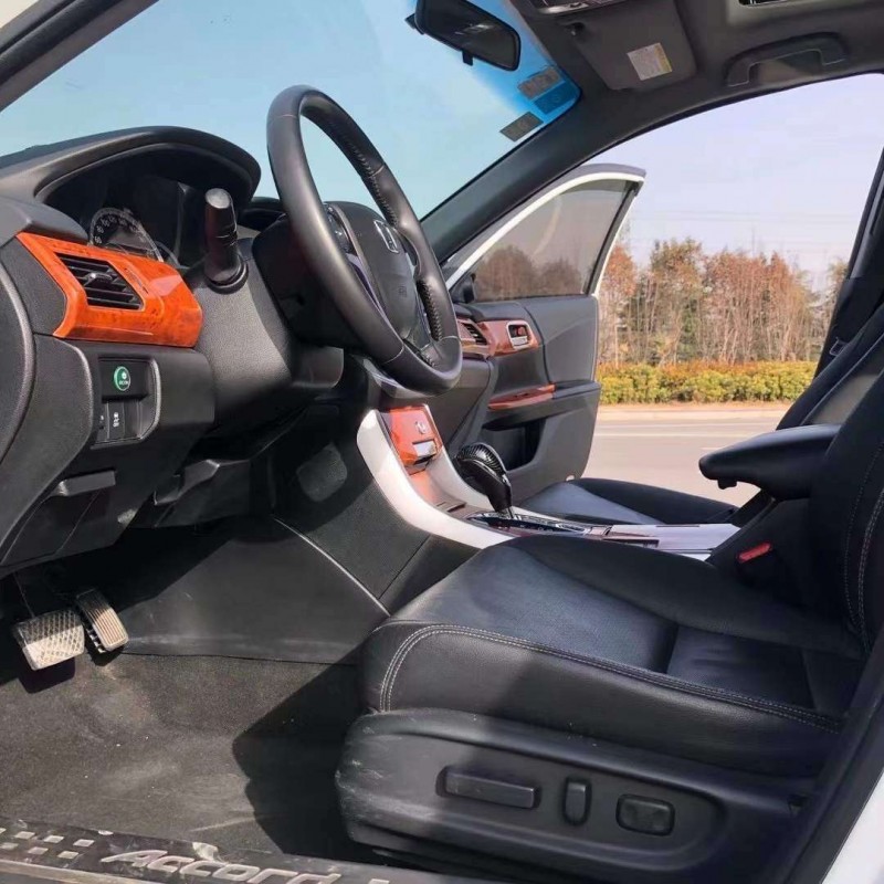 潍坊16年本田雅阁3