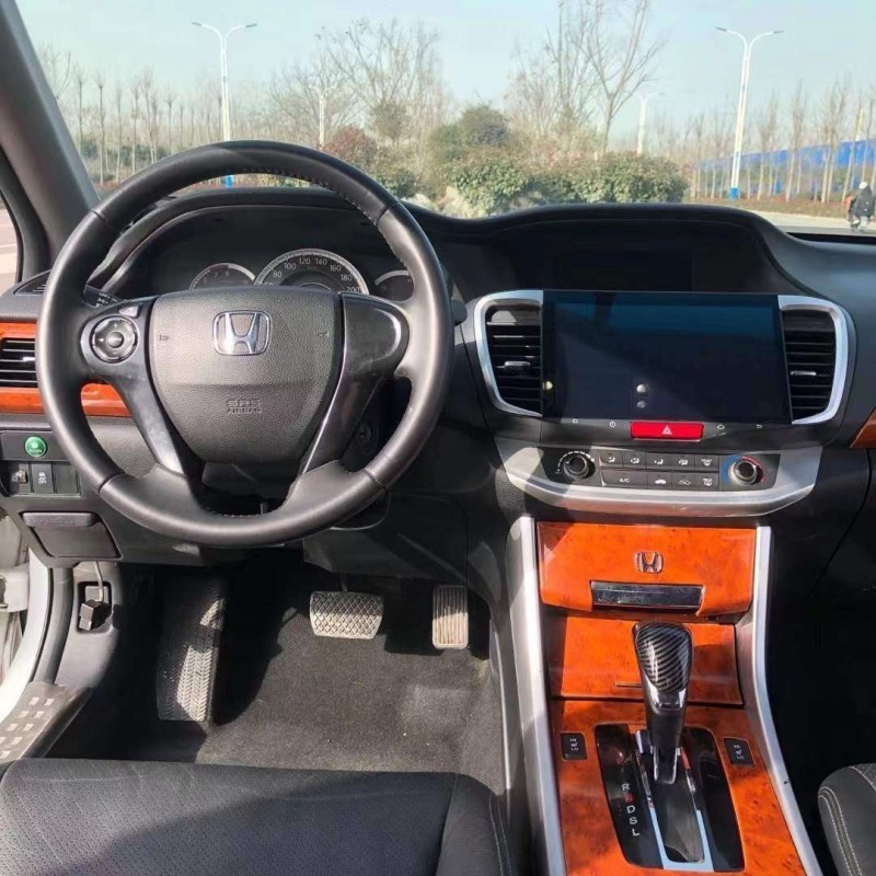 潍坊16年本田雅阁6