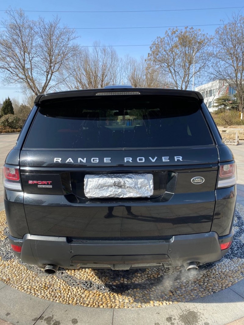 青岛17年路虎揽胜运动4