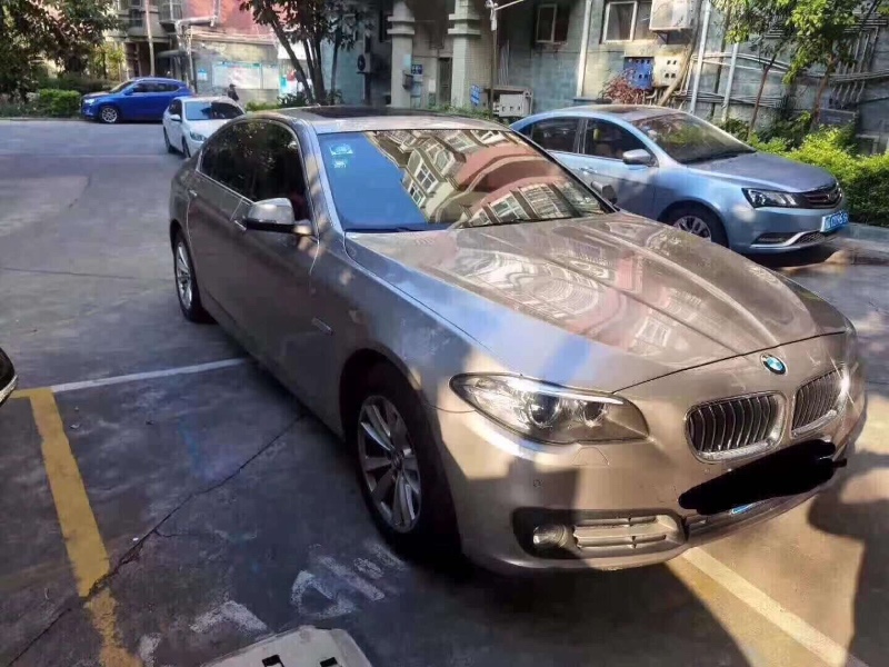 成都17年宝马5系2