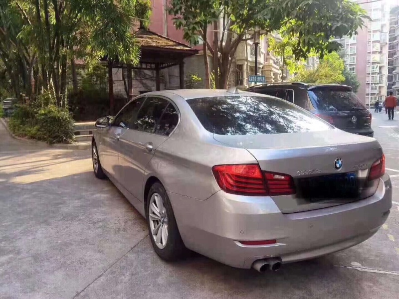 成都17年宝马5系3