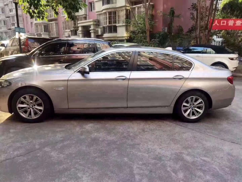 成都17年宝马5系4