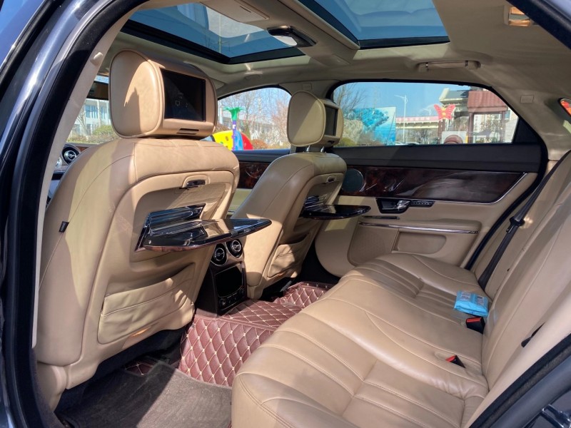 青岛11年捷豹XJ8
