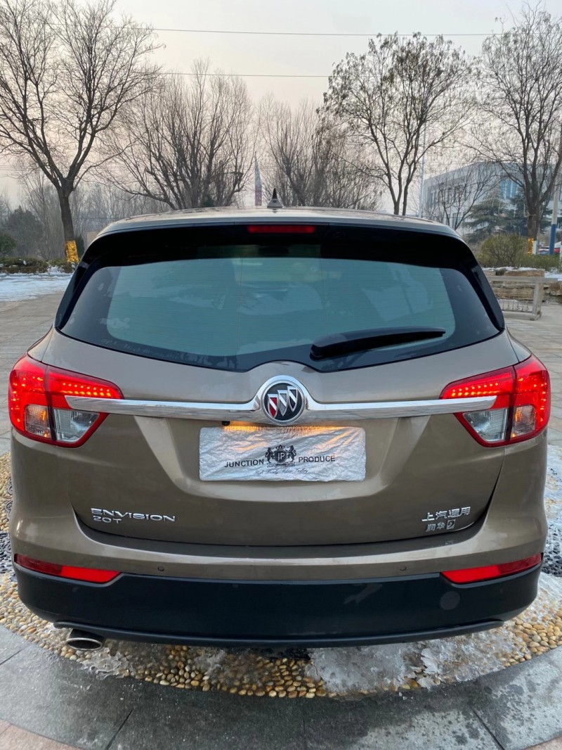 青岛16年别克昂科威4