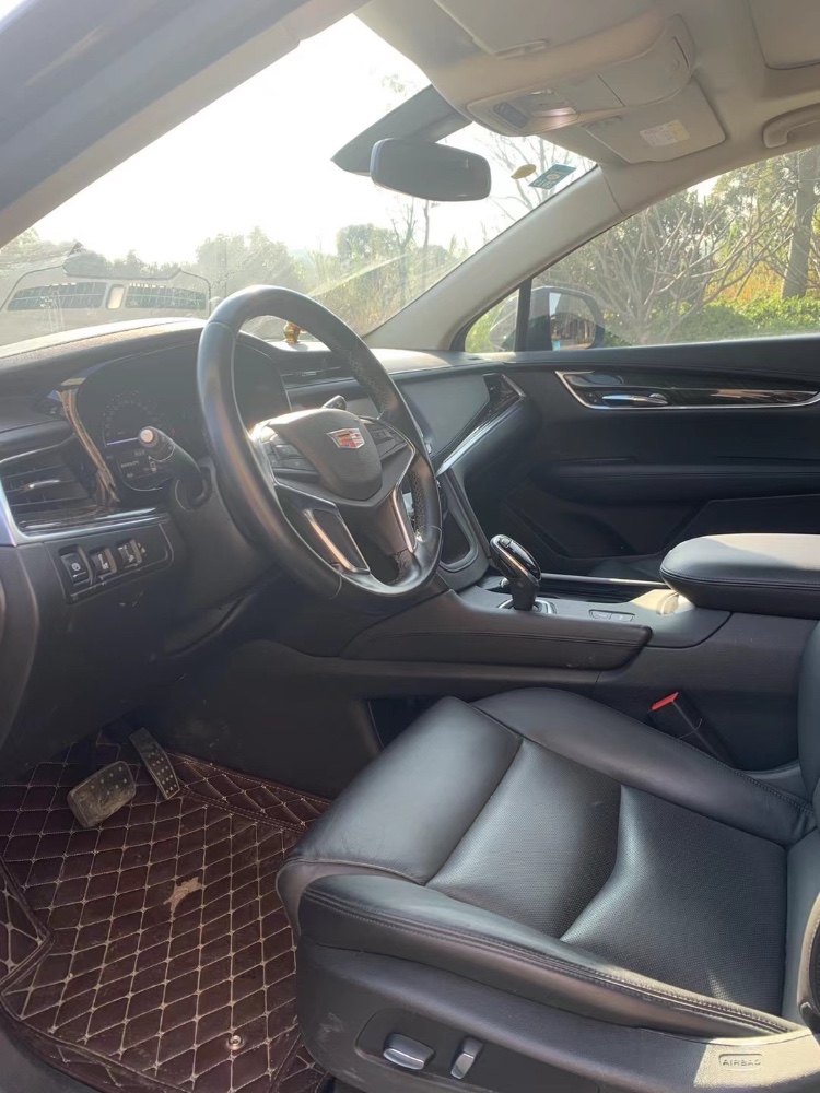 广州17年凯迪拉克XT55