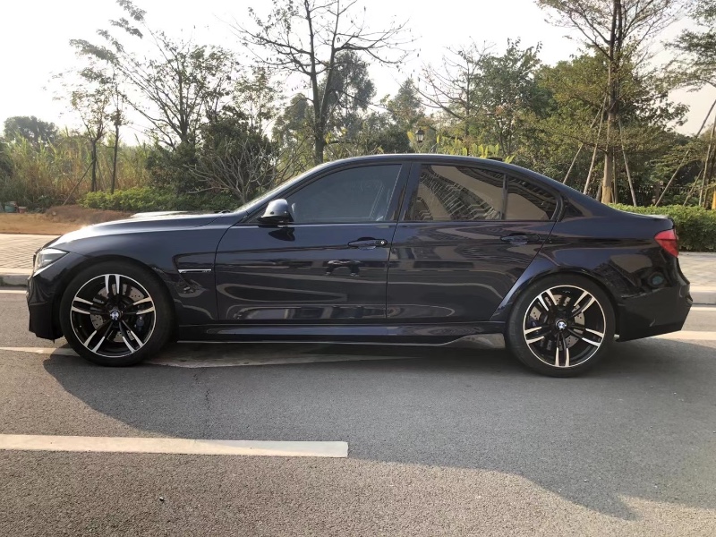 广州18年宝马M33