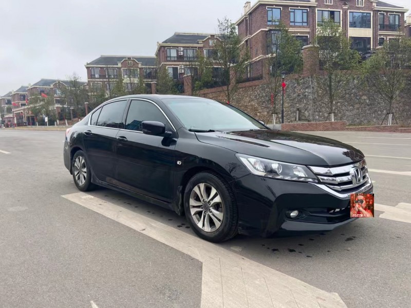 东莞15年本田雅阁2