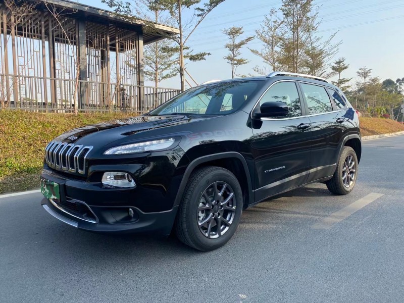 東莞21年Jeep自由光3