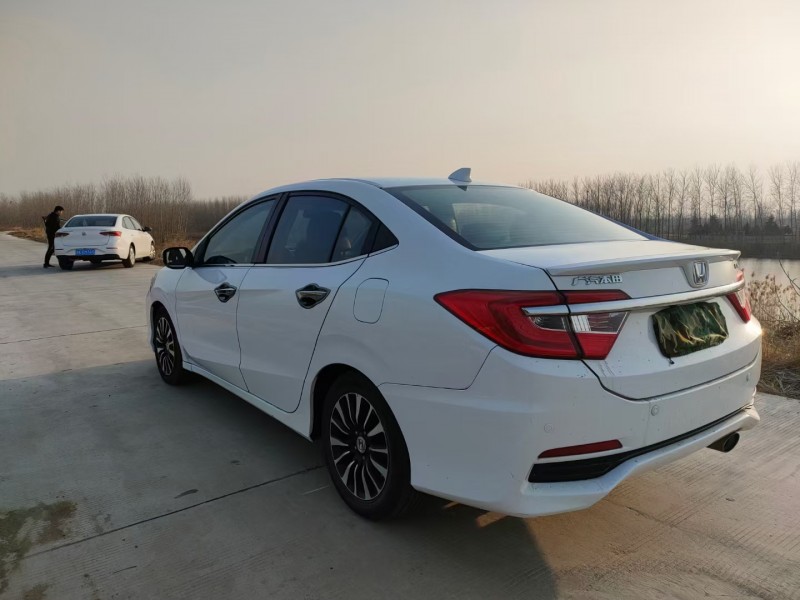 宿迁15年本田凌派5