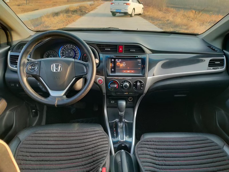 宿迁15年本田凌派2