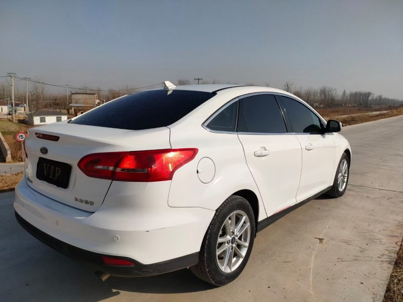 宿迁16年福特福克斯4
