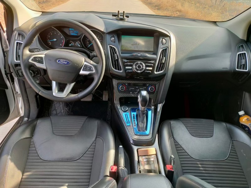 宿迁16年福特福克斯1