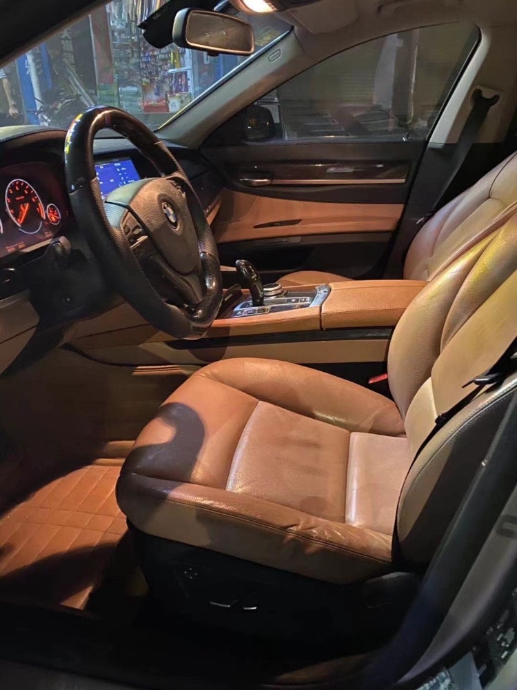 珠海10年寶馬7系5