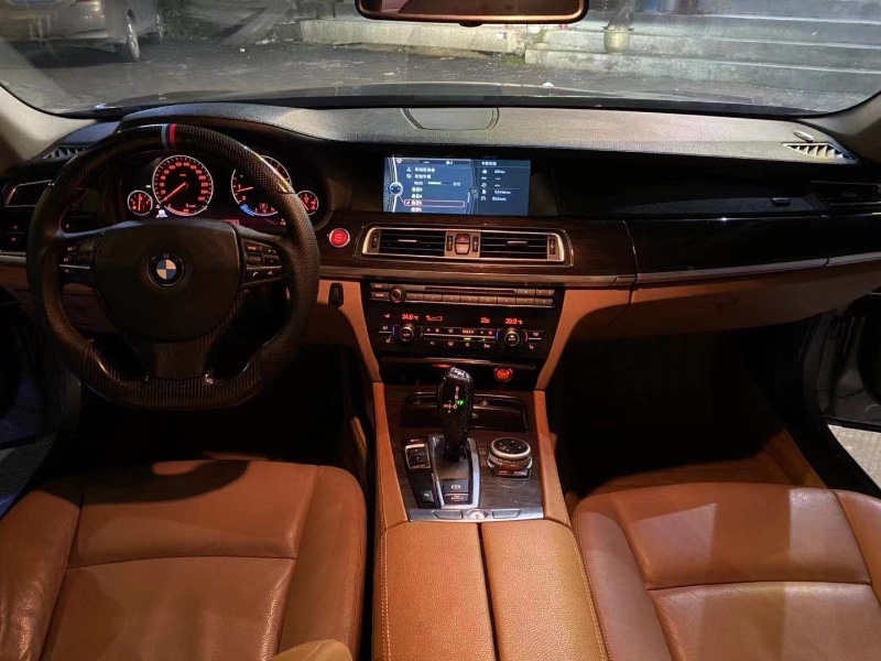 珠海10年寶馬7系9