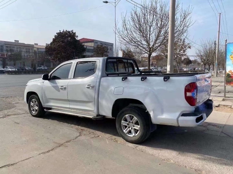 烟台18年大通伊思坦纳9