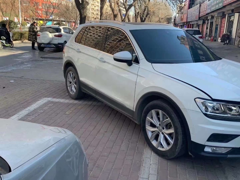 郑州17年大众途观3