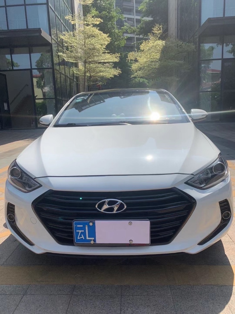 中山16年现代领动1