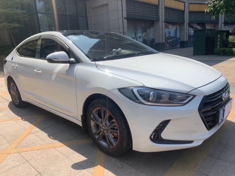 中山16年现代领动4