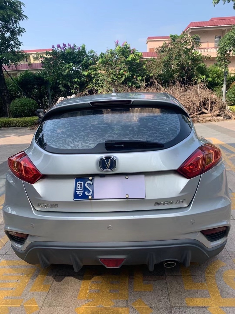 中山16年长安汽车逸动6