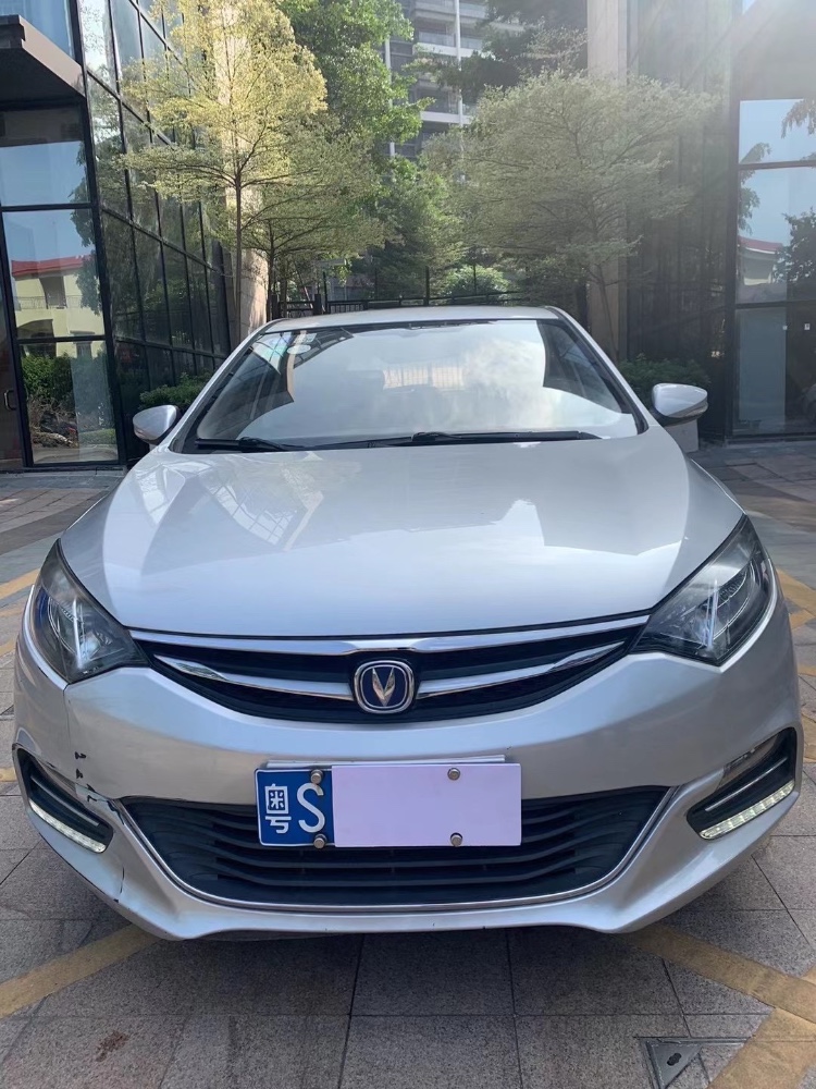 中山16年长安汽车逸动7