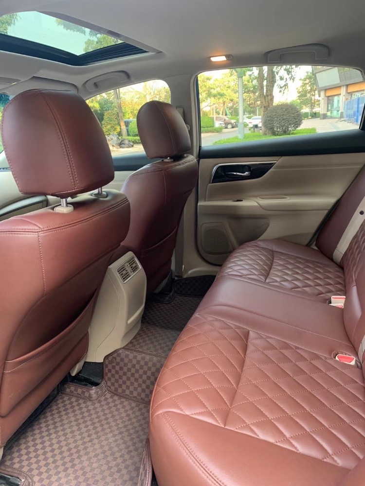 中山17年日产天籁7