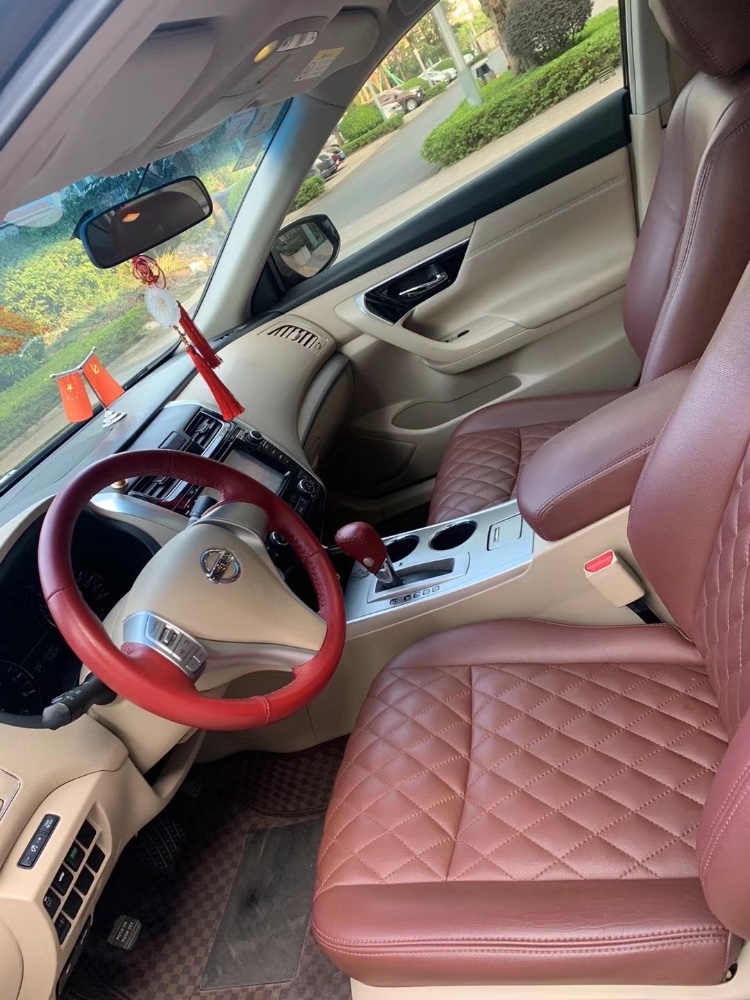 中山17年日产天籁5