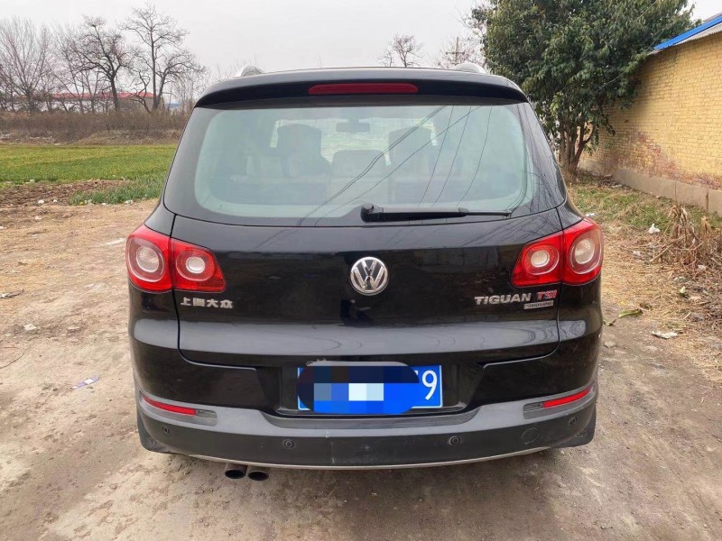 郑州11年大众途观5