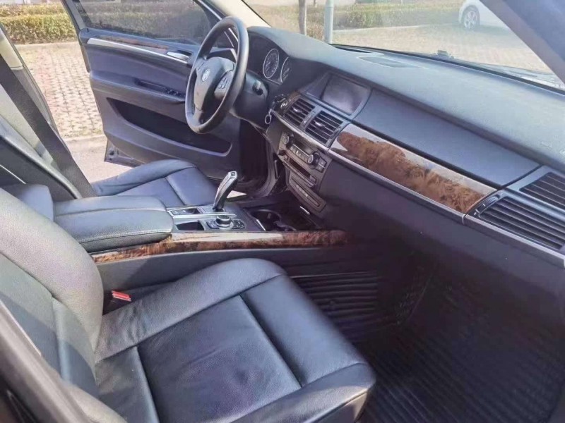 潍坊10年宝马X56