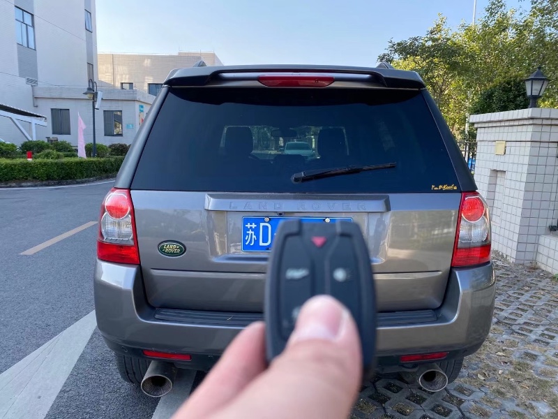 中山10年路虎神行者24