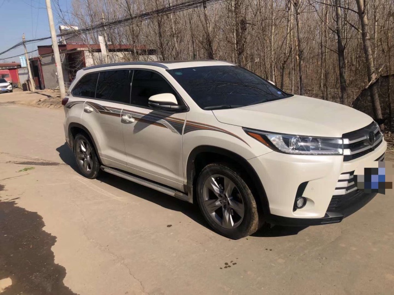 保定18年丰田汉兰达2