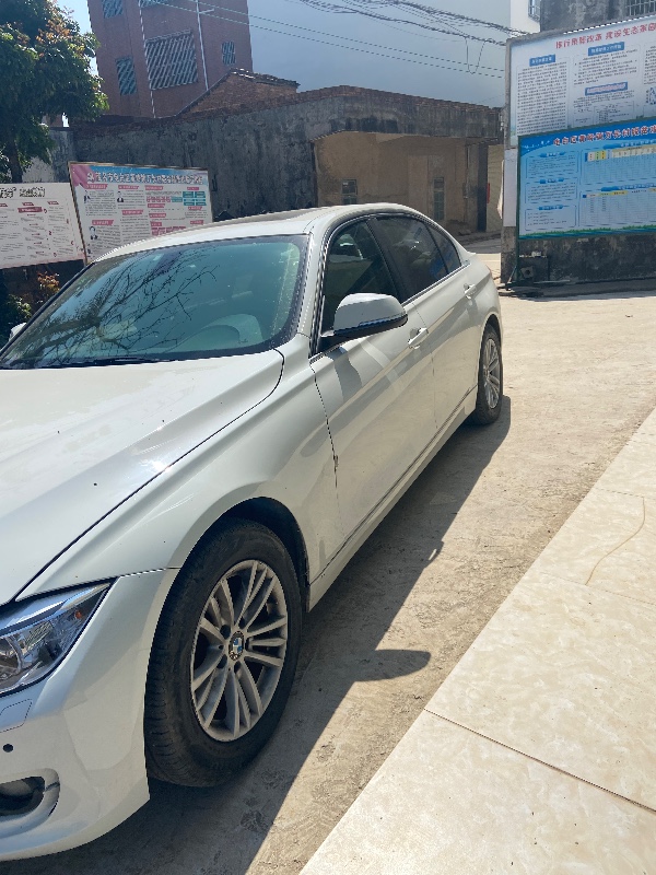 深圳14年宝马3系1