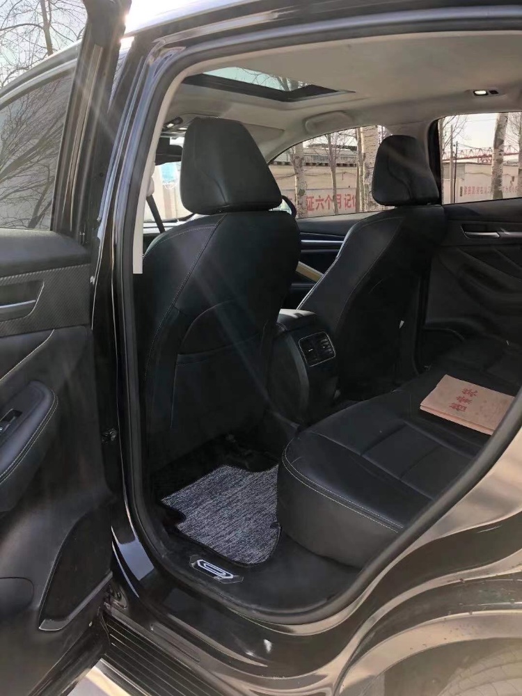 保定19年长城哈弗F76