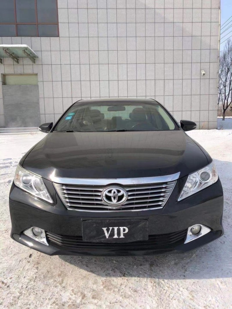 北京14年丰田凯美瑞1