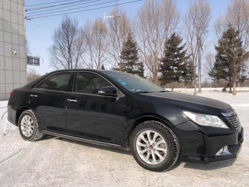 北京14年丰田凯美瑞6