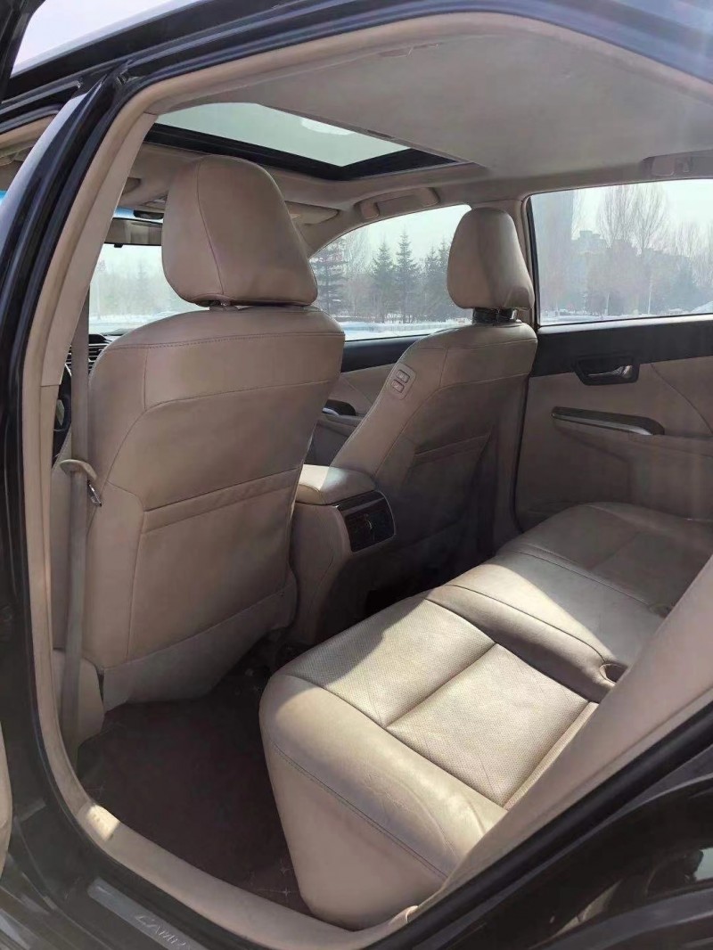 北京14年丰田凯美瑞9