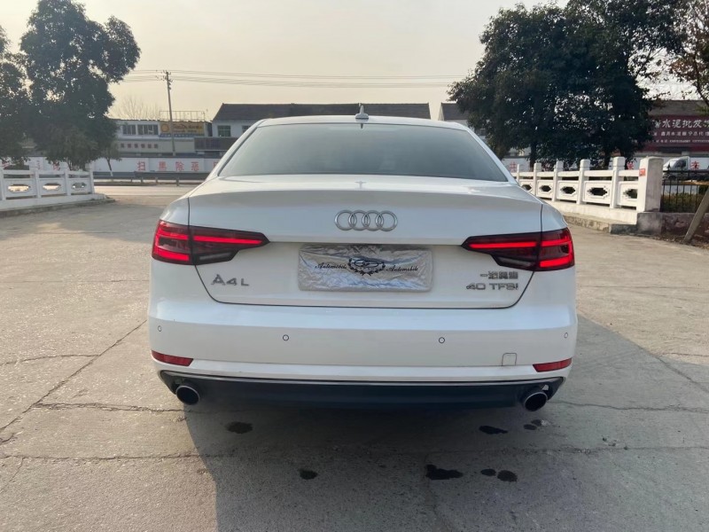 徐州18年奥迪A4L4